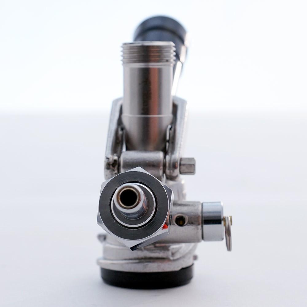 Front-view of the all-stainless Sankey Coupler