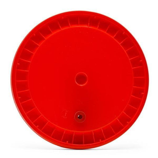 A red grommeted lid with gasket