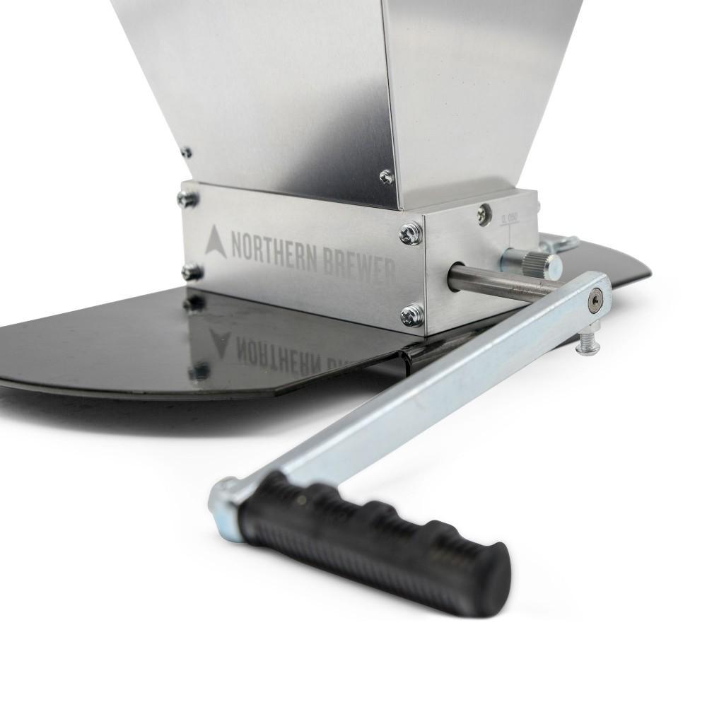 The Hullwrecker® Handle