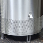 Detail view of the grain basket